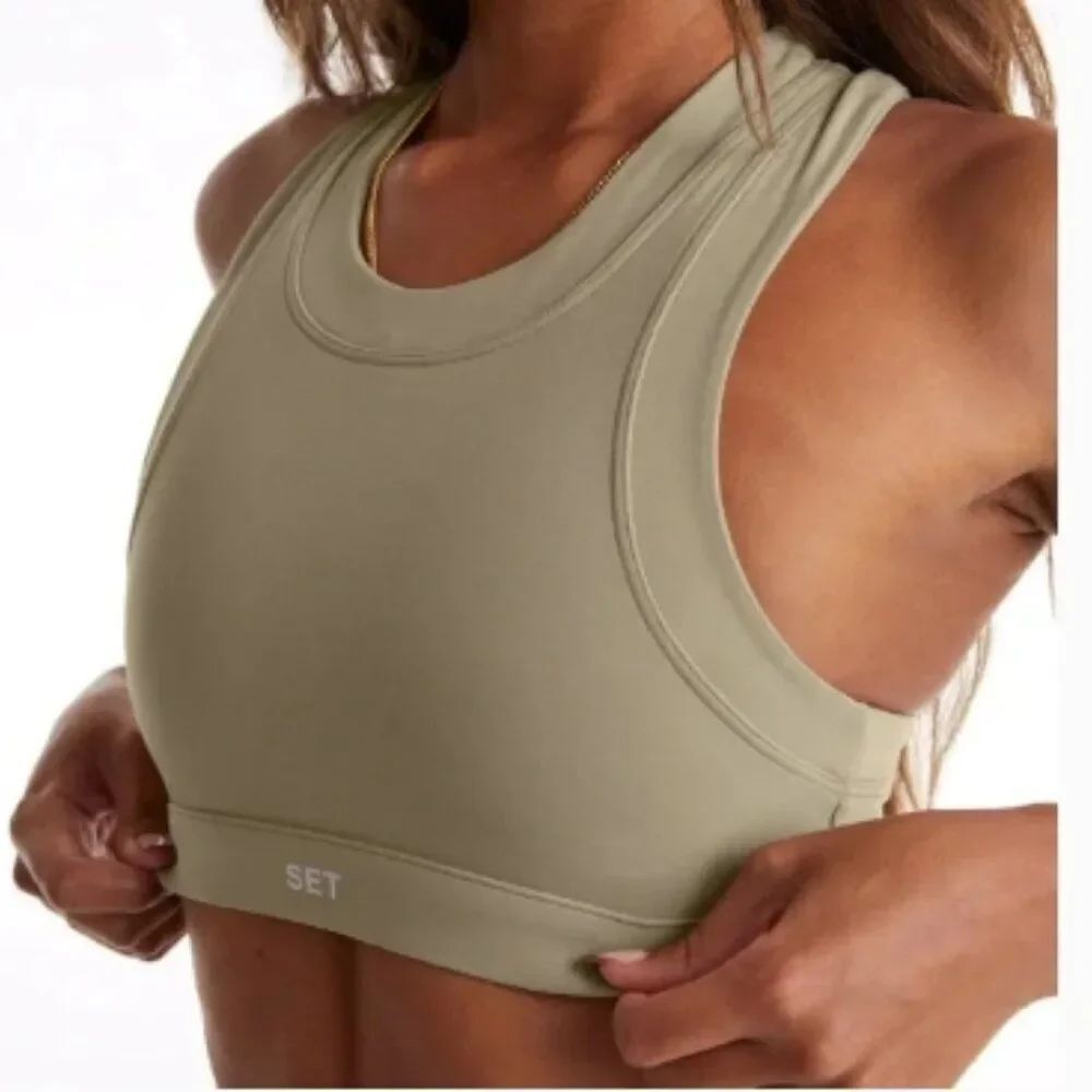Like New! SET Active SportBody Green Mini High Neck Bra Top  in Size M